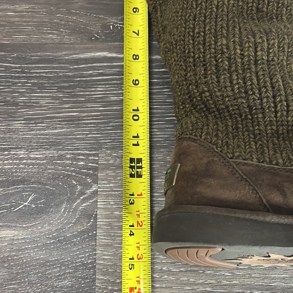 UGG Women’s Suburb Knit Crochet Suede Boots - Picture 10 of 10